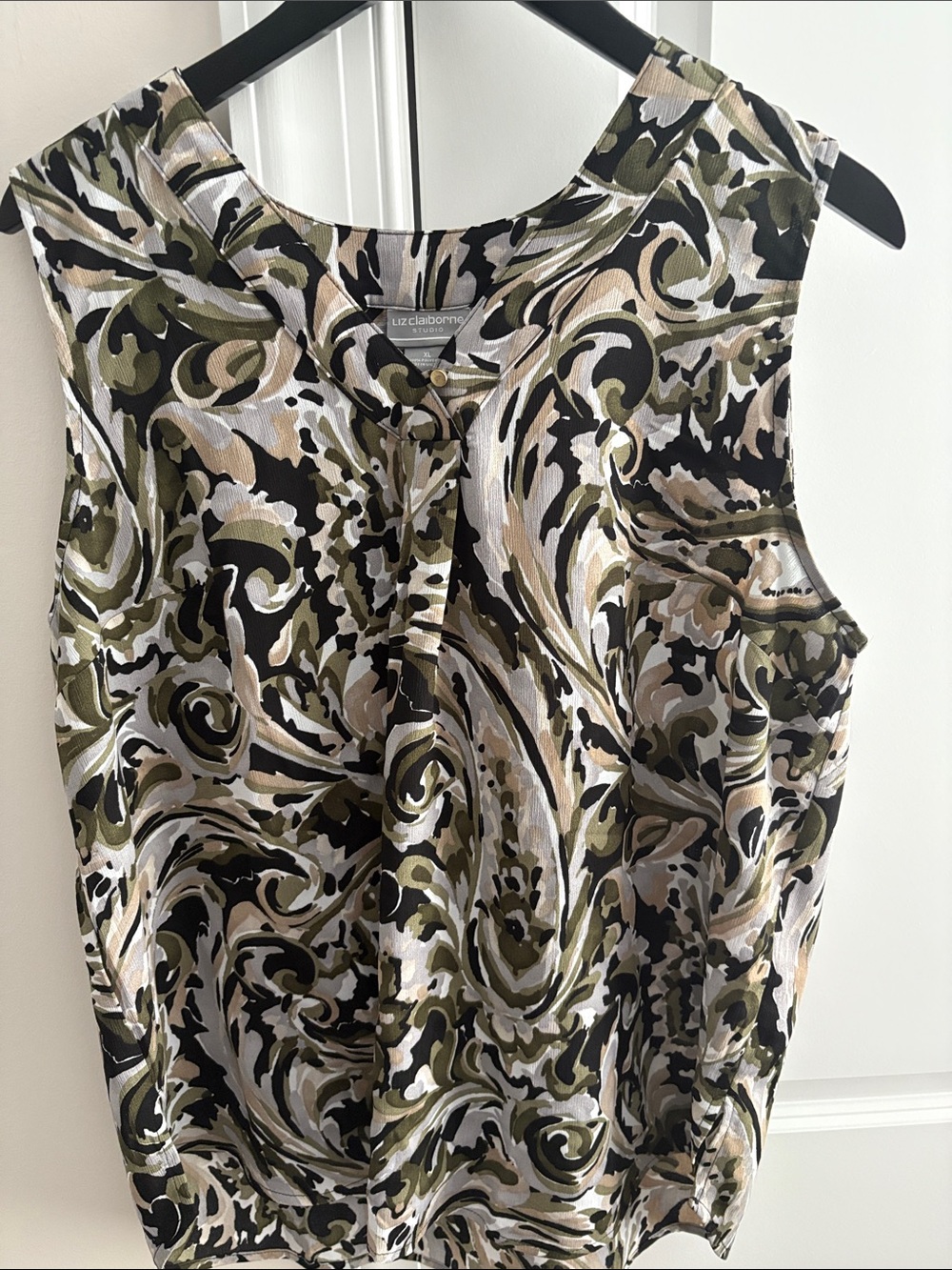 Liz Claiborne Olive, Black & Cream Swirl Sleeveless Camisole